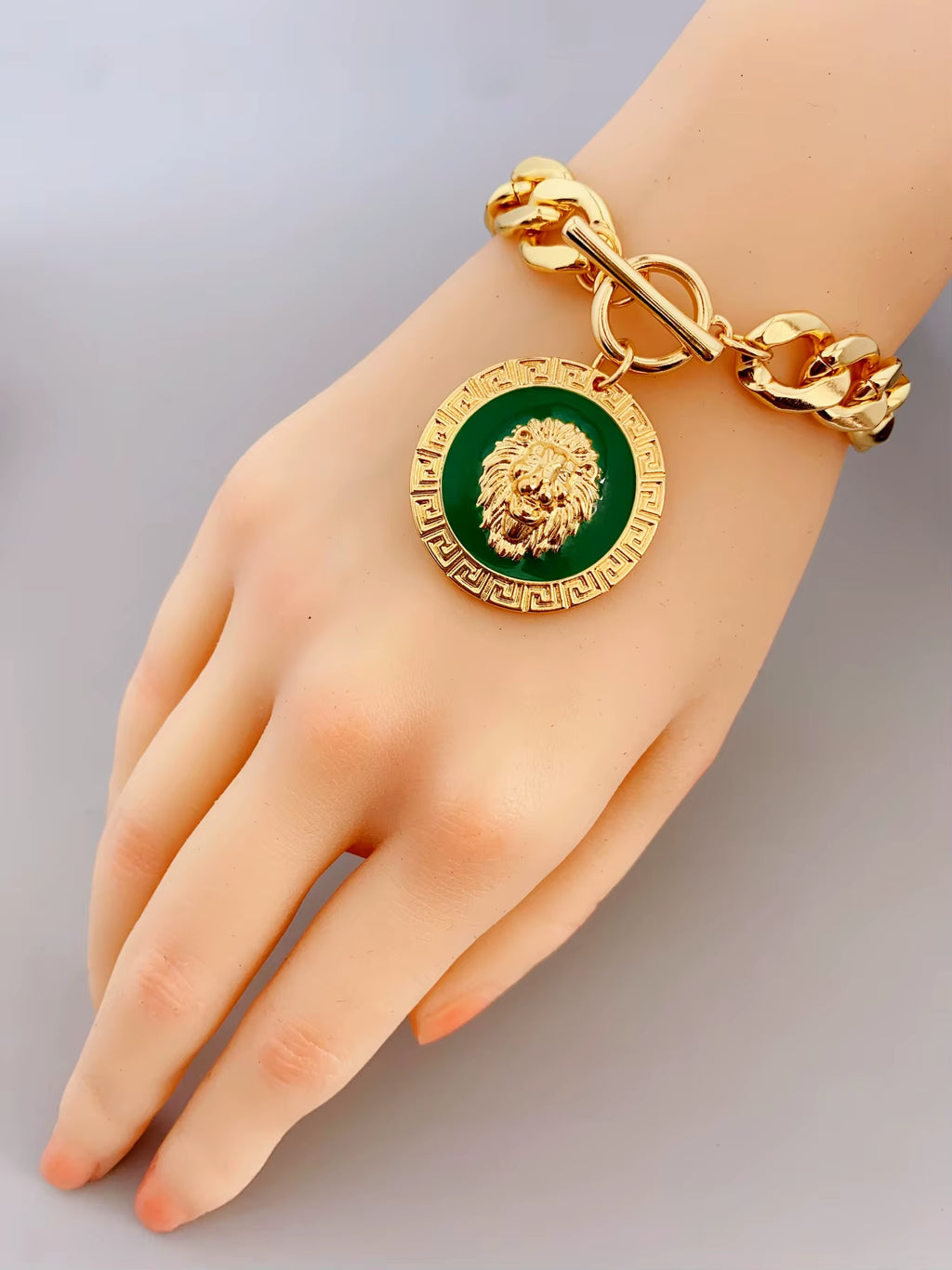 Cool Exaggerated Lion Pendant Bracelet, Ideal for Women'S Daily Wear Jewelry for Women